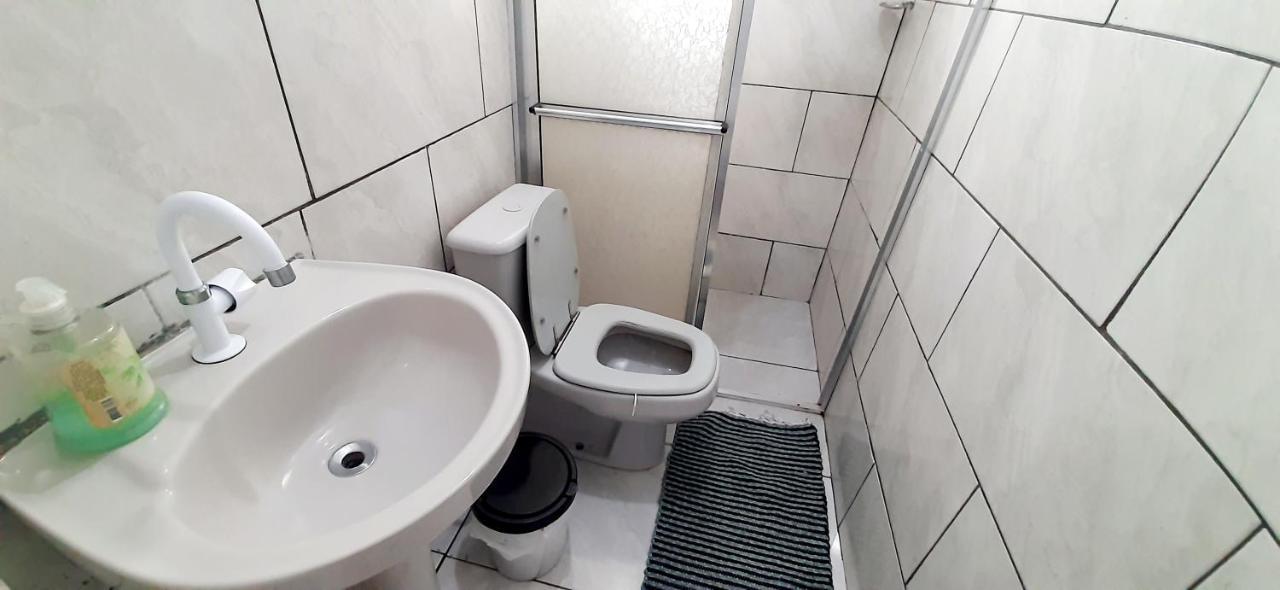Kitnet S1 Em Torres-Rs - Na Mais Bela Praia Gaucha - Cozinha - Banheiro - Ar Condicionado - Tv E Wi-Fi - Estacionamento - Anfitria Superhost No Bnb Εξωτερικό φωτογραφία
